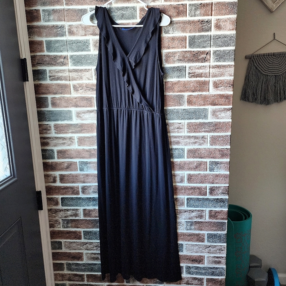 Black maxi dress